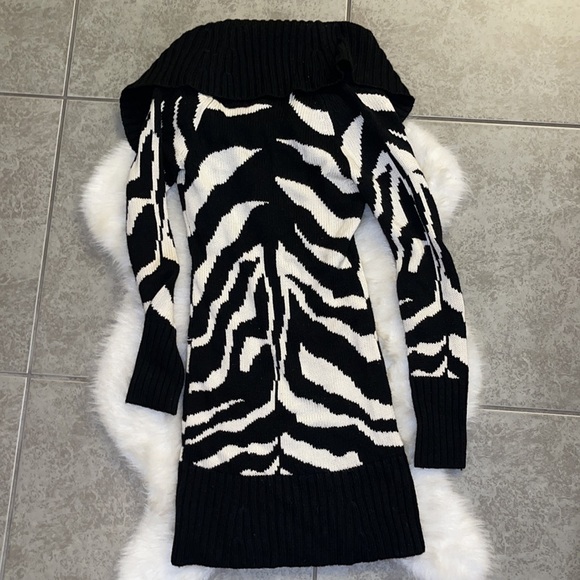 Marciano Zebra Sweater Long - Picture 2 of 3